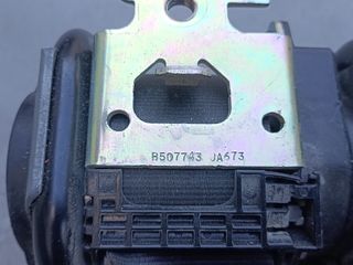 Juego 2 Cinturones Delanteros B507743 JA673