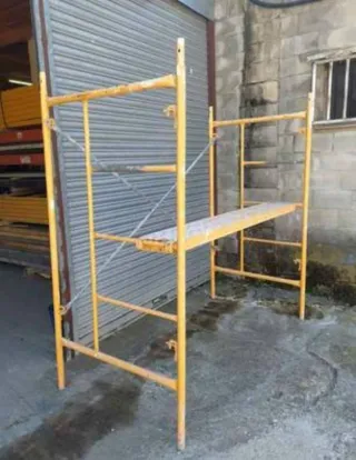Compro herramienta de obra