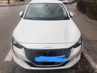 Peugeot 208 2020