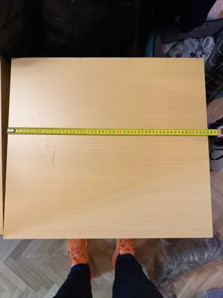 Cajonera de madera color beige