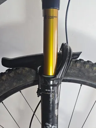 Guardabarros Fox 38 XL Flex