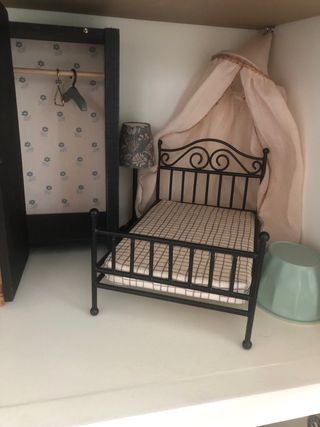 Armario Maileg y cama