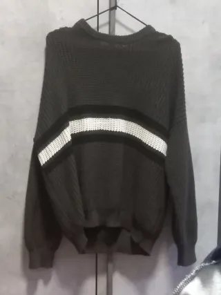 Maglione marrone a righe taglia L