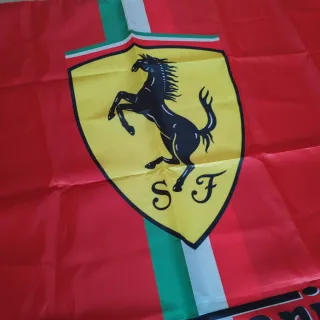Bandeira Ferrari 145x87 cm