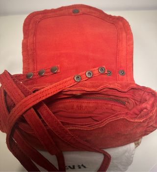 Bolso rojo de piel ‘Zara’