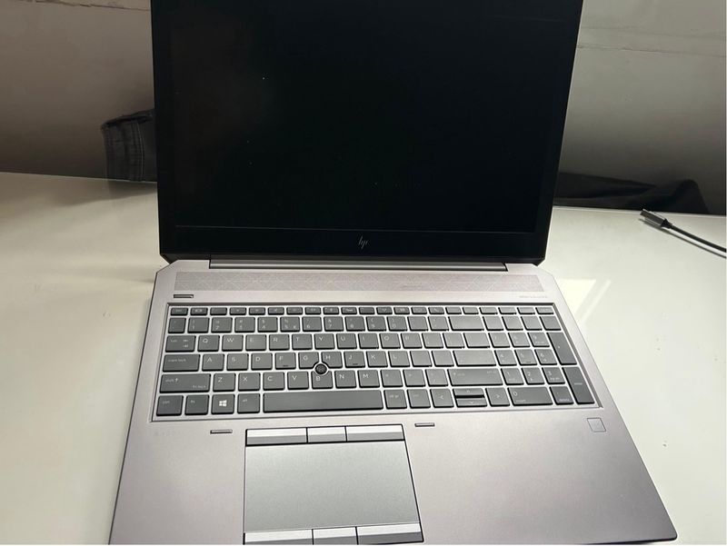 HP ZBook Portátil Gris y Plateado afbeelding 2