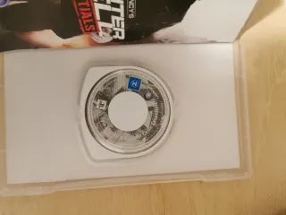 4 Juegos PSP: smackdowm, PES 2010, Ghost, splinter