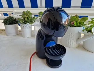 Cafetera Dolce Gusto Negra