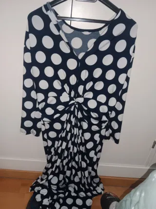 Mono lunares azul y blanco