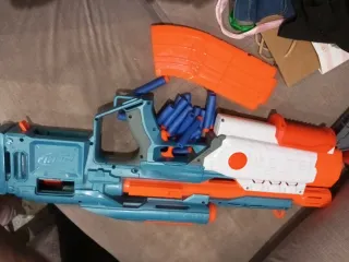 Pistola Nerf Elite 2.0 precio negociable