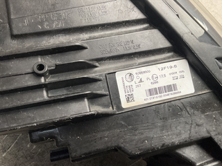 Faro izq Alfa Romeo Stelvio 16-26