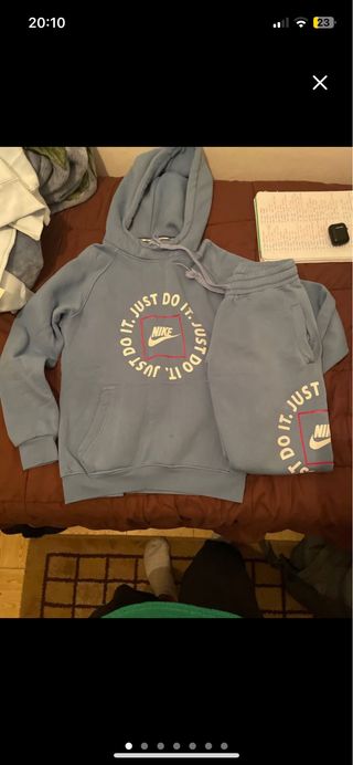 Conjunto Nike Sudadera y Pantalón Azul