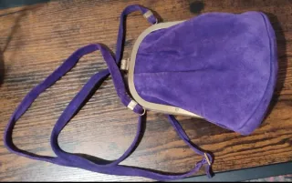 Borsetta anni '70 scamosciata viola