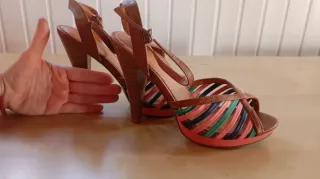 Sandalias tacón multicolor 38