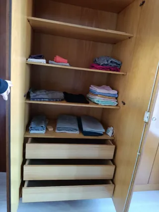 ARMARIO BUENO 100€