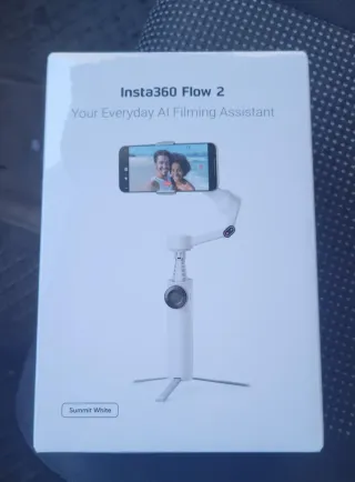 Insta360 Flow 2 Estabilizador Móvil