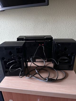 Boombox SHARP Vintage Ecualizador para Restaurar