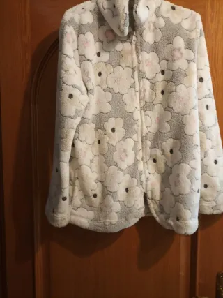 Polar calentito estampado flores