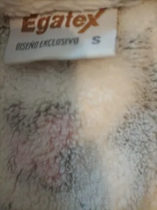 Polar calentito estampado flores