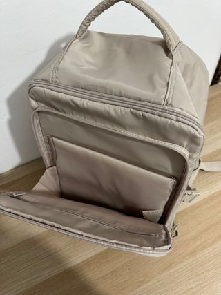 Mochila Beige Acolchada