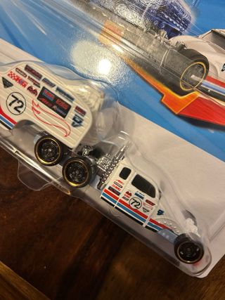 Hot Wheels Remolque vw Escarabajo