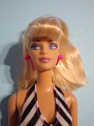 Barbie Aniversario Muñeca