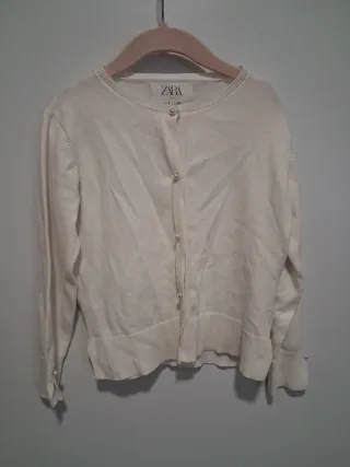 Chaqueta Zara perlas