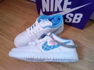 Nike SB Dunk Low Blue Plaid