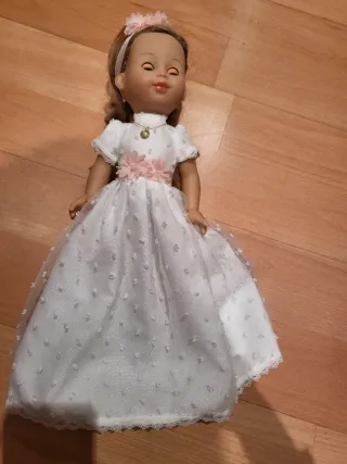 Muñeca de comunión