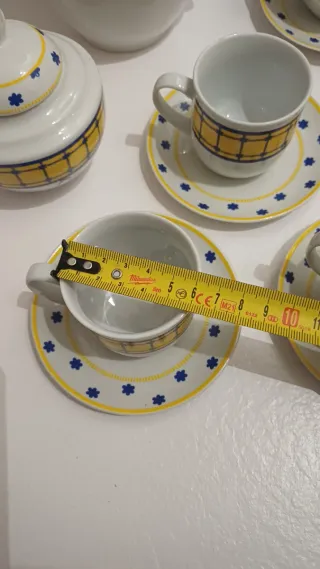 Juego de café de cerámica con diseño