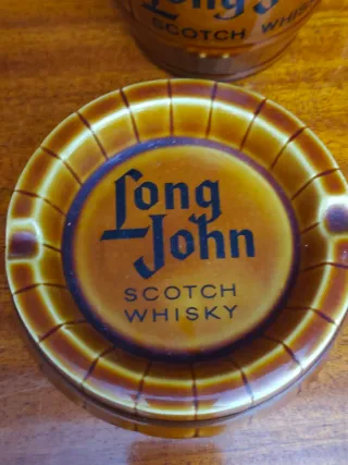 Jarra y Cenicero Long John Scotch Whisky