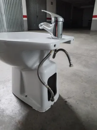 Bidé de baño blanco