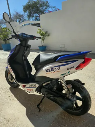 Yamaha Jog RR Jorge Lorenzo 11.000km ITV pasada