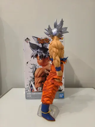 Figure Goku MUI Ultra instinct - Ichiban Kuji