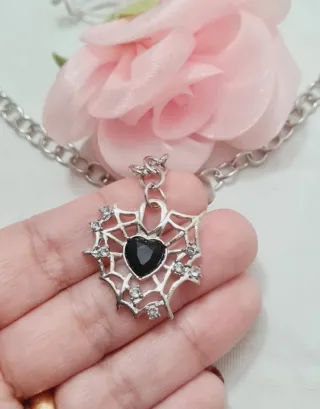 Collana nuova stile gotico ragnatela