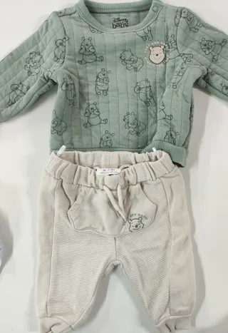 Set Winnie de Pooh con saco de dormir.