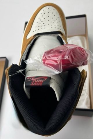 Jordan 1 Retro High Rookie of the Year (2018)