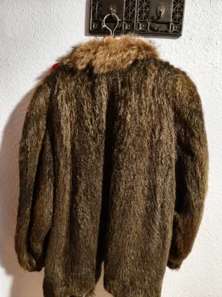 Chaquetón de piel marrón