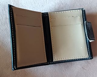 Cartera de piel española