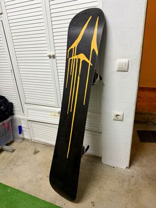 Tabla Snowboard con fijaciones Atomic