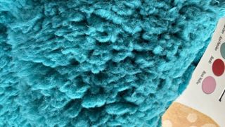 Edredom/Manta Casal 240x220 E 2 almofadas decor.