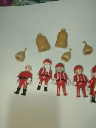 Playmobil Papá Noel y Cura