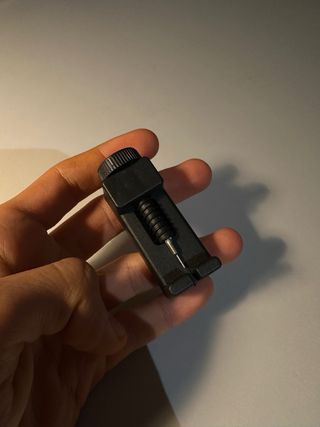 Vintage-style emerald watch