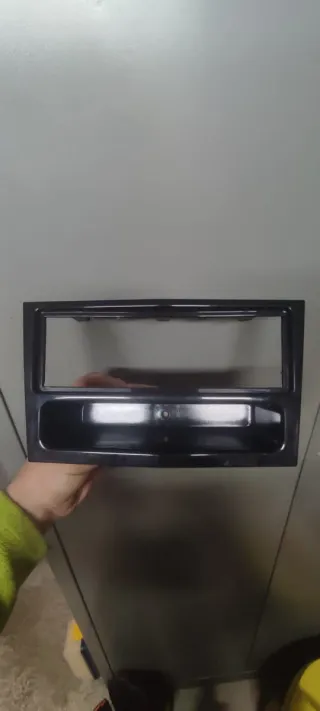 Embellecedor Radio Opel Astra H