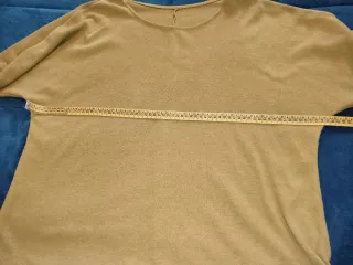 Suéter Talla Grande Dorado con Borde Plateado