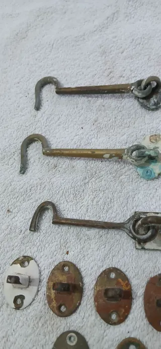 Aldabillas y cierres antiguos