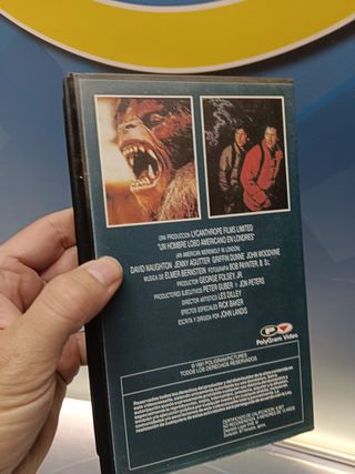 cinta VHS, UN HOMBRE LOBO AMERICANO EN LONDRES (1981)