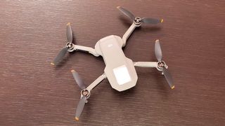 DJI Mini 2 Fly More Combo + Accessori