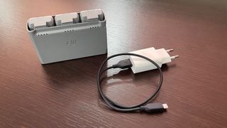 DJI Mini 2 Fly More Combo + Accessori