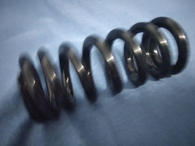 NUEVO Muelle S550 Lbs. 700/58 ShockWorks Acero